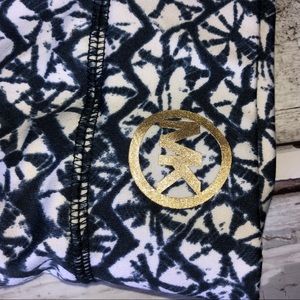 Michael  Kors active leggings women’s XL